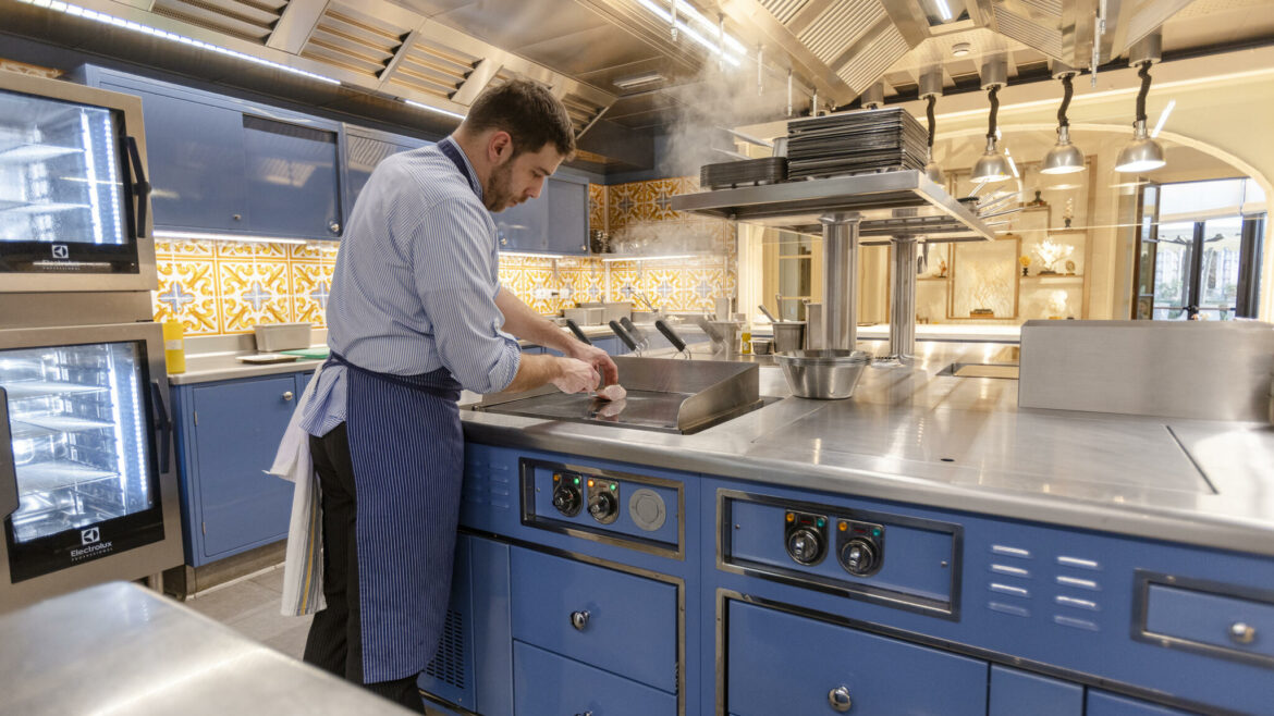 Chef cooking on Molteni appliances