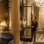 Onde entryway with the concierge